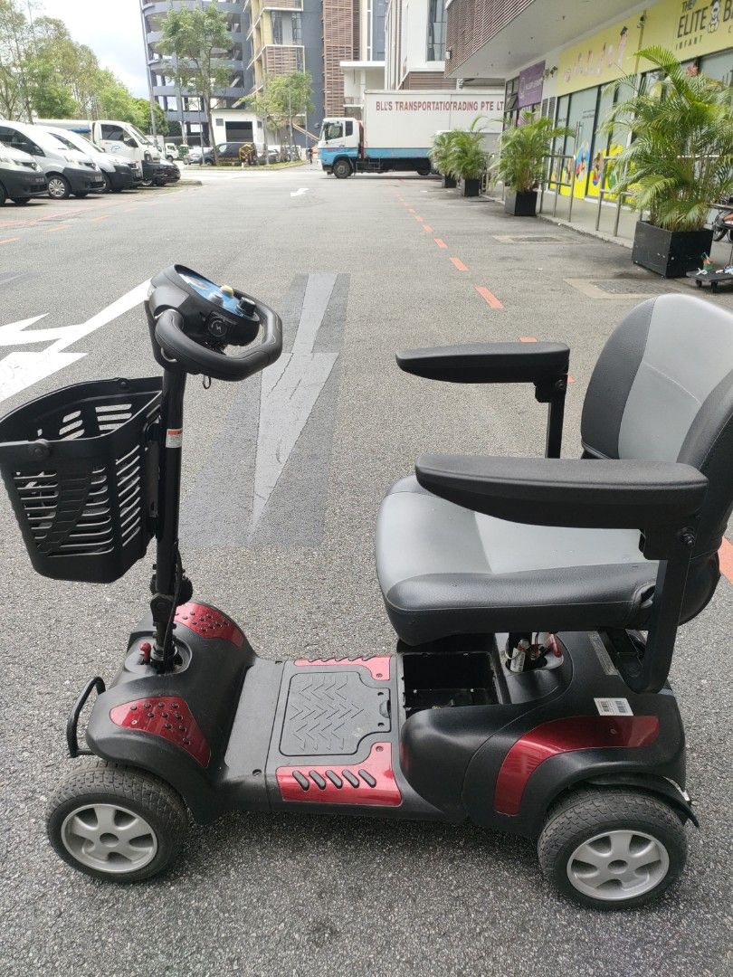 Used 4 wheel PMA