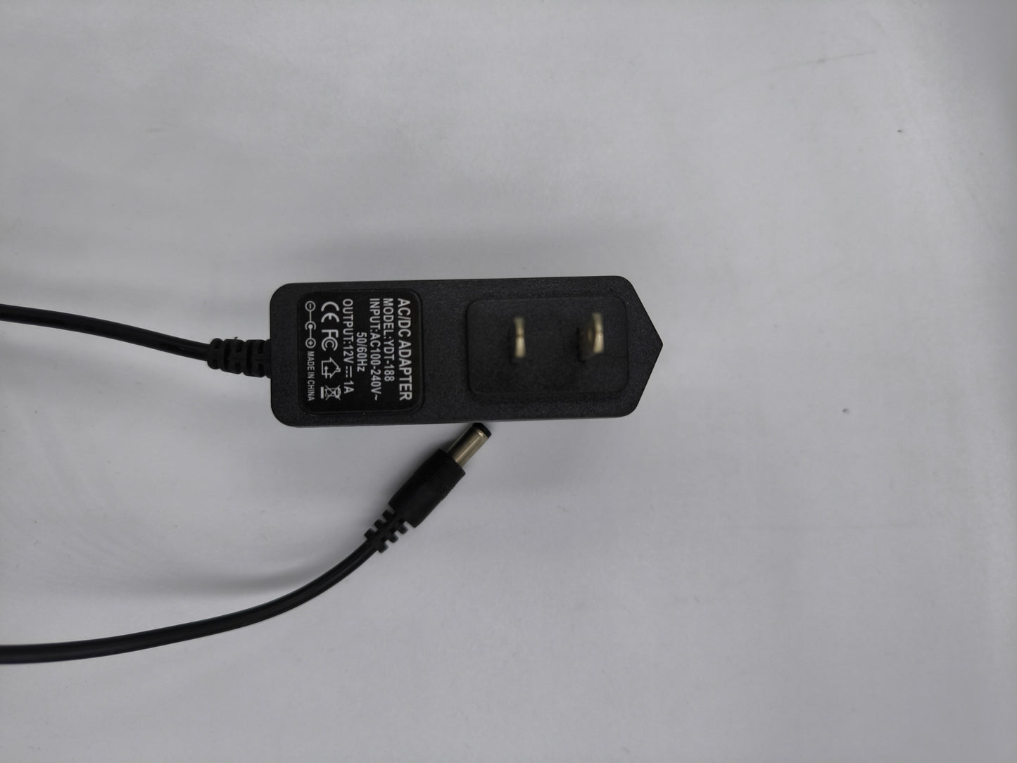 AC/DC ADAPTER 12V 1A ( Non Safety Mark )